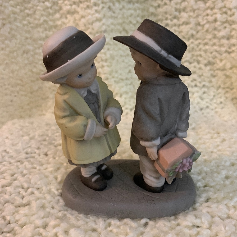 Giving You a Gift from my Heart figurine.